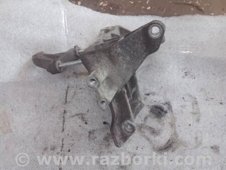 ФОТО Кронштейн для Subaru Outback Киев