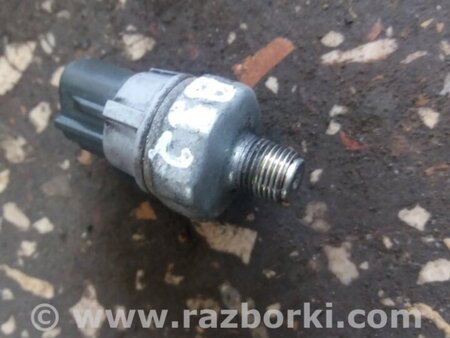 ФОТО Датчик давления масла для Subaru Outback Киев