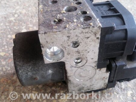 ФОТО Блок управления ABS для Subaru Forester SG Киев