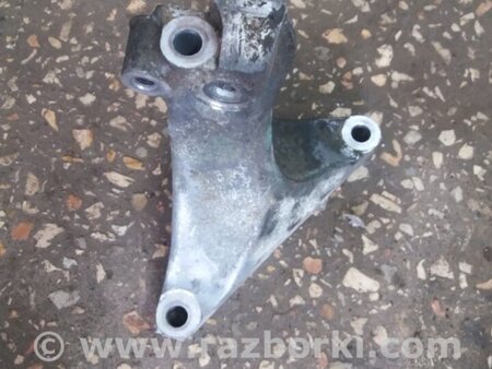 ФОТО Кронштейн для Subaru Outback Киев