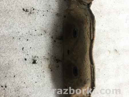ФОТО Подушка редуктора для Subaru Outback Киев