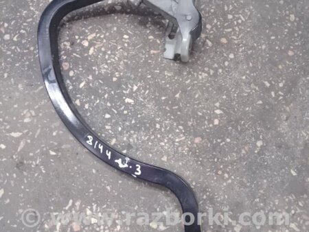 ФОТО крепление крышки багажника для Subaru Legacy (все модели) Киев