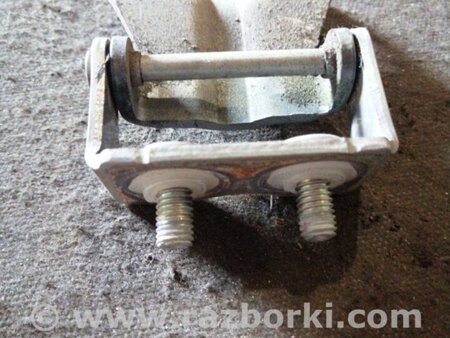 ФОТО Петля багажника для Subaru Outback Киев