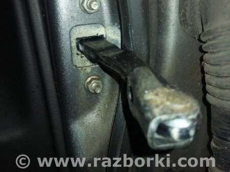 ФОТО Ограничитель двери для Subaru Outback Киев