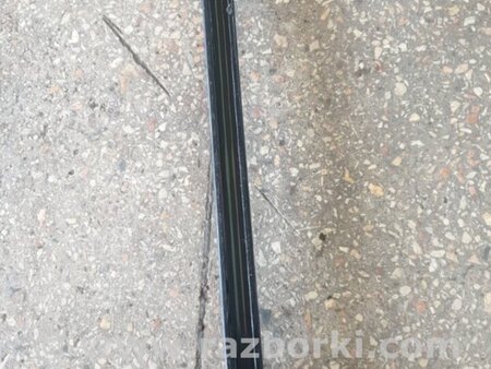 ФОТО Направляющая стекла для Subaru Forester SG Киев