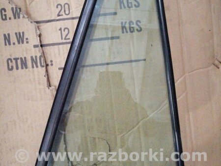 ФОТО Форточка двери для Subaru Outback Киев