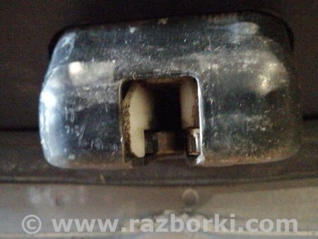 ФОТО Замок крышки багажника для Subaru Outback Киев