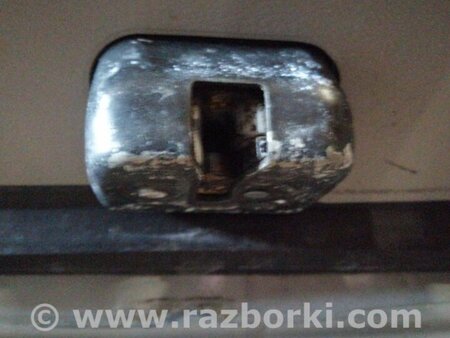 ФОТО Замок крышки багажника для Subaru Tribeca Киев