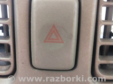 ФОТО Кнопка аварийки для Subaru Forester SG Киев