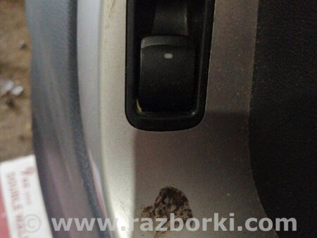 ФОТО Кнопка стеклоподъемника для Subaru Outback Киев
