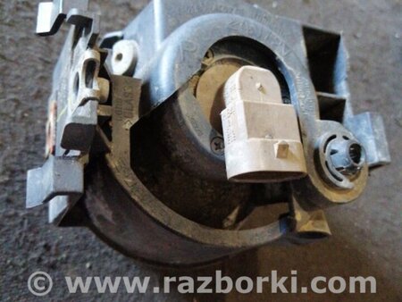 ФОТО Фара противотуманная для Subaru Outback Киев
