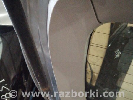 ФОТО Обшивка крышки багажника для Subaru Tribeca Киев
