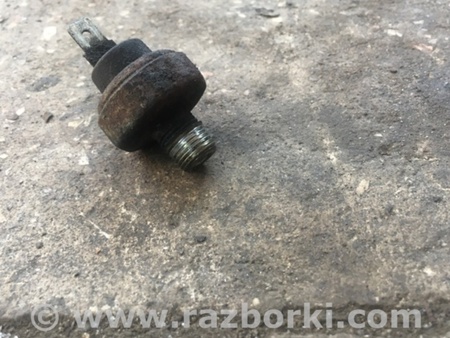 ФОТО Датчик давления масла для Subaru Legacy (все модели) Киев