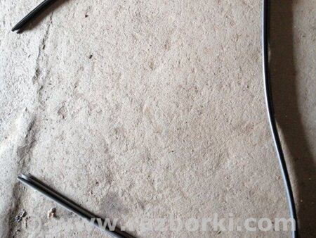 ФОТО Уплотнитель для Subaru Tribeca Киев