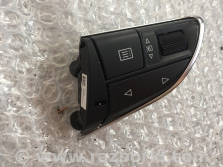 ФОТО Кнопки руля для Audi (Ауди) A6 C7 (11.2010-10.2018) Киев