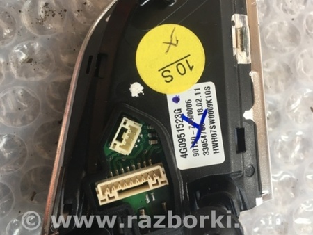 ФОТО Кнопки руля для Audi (Ауди) A6 C7 (11.2010-10.2018) Киев