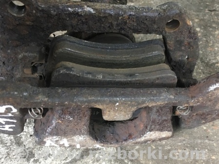 ФОТО Скоба суппорта для Audi (Ауди) Q5 8R (04.2008-03.2017) Киев