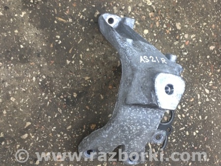 ФОТО Кронштейн для Audi (Ауди) A4 B8 - 8K2, 8K5 (08.2007-11.2015) Киев