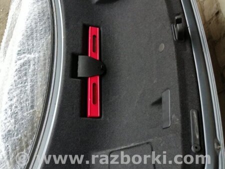 ФОТО Обшивка крышки багажника для Audi (Ауди) A4 B8 - 8K2, 8K5 (08.2007-11.2015) Киев