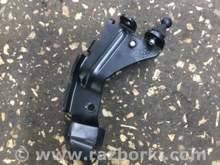 ФОТО Кронштейн для Audi (Ауди) A4 B8 - 8K2, 8K5 (08.2007-11.2015) Киев