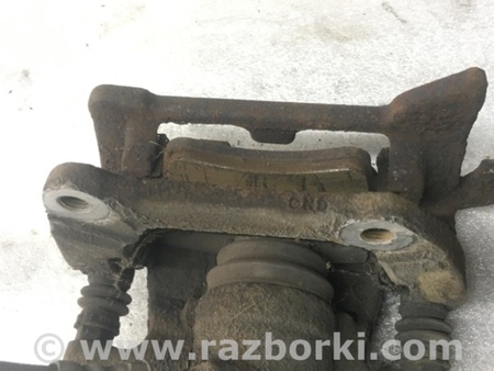 ФОТО Скоба суппорта для Audi (Ауди) A4 B8 - 8K2, 8K5 (08.2007-11.2015) Киев