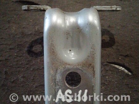 ФОТО Петля двери для Subaru Impreza GD/GG Киев