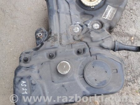 ФОТО Бензобак для Audi (Ауди) A4 B8 - 8K2, 8K5 (08.2007-11.2015) Киев