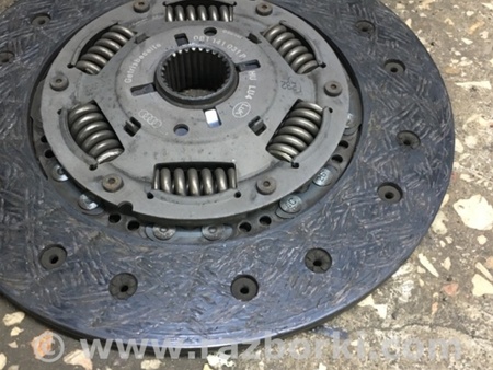 ФОТО Диск сцепления для Audi (Ауди) A4 B8 - 8K2, 8K5 (08.2007-11.2015) Киев