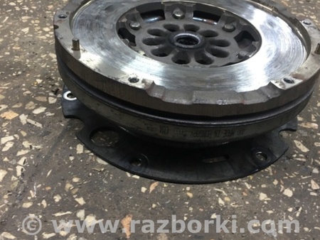 ФОТО Маховик для Audi (Ауди) A4 B8 - 8K2, 8K5 (08.2007-11.2015) Киев