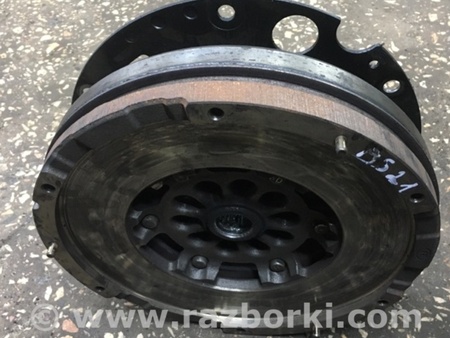 ФОТО Маховик для Audi (Ауди) A4 B8 - 8K2, 8K5 (08.2007-11.2015) Киев