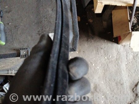 ФОТО Направляющая стекла для Audi (Ауди) A4 B8 - 8K2, 8K5 (08.2007-11.2015) Киев