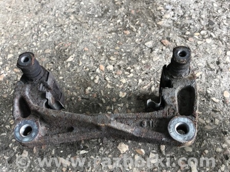 ФОТО Скоба суппорта для Subaru Forester SG Киев