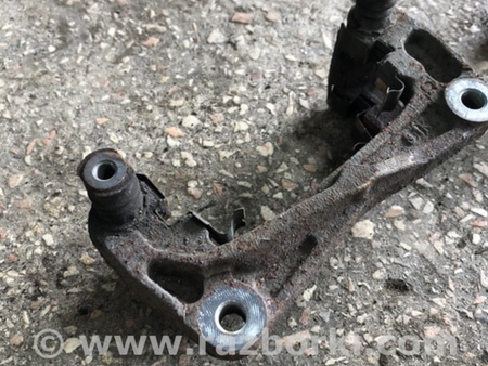ФОТО Скоба суппорта для Subaru Forester SG Киев
