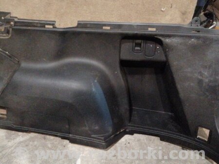 ФОТО Обшивка багажника для Subaru Forester SG Киев
