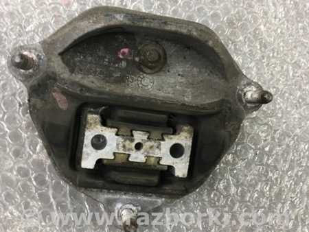 ФОТО Подушка КПП для Audi (Ауди) A4 B8 - 8K2, 8K5 (08.2007-11.2015) Киев