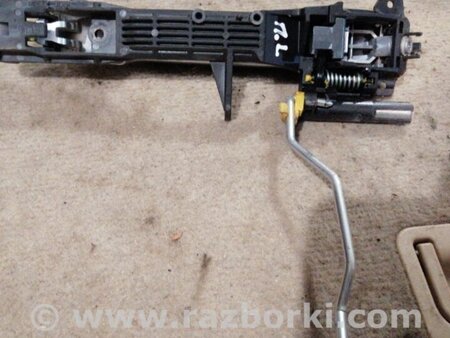ФОТО Кронштейн ручки дверной для Subaru Forester SG Киев