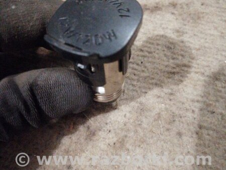 ФОТО Прикуриватель (розетка) для Subaru Forester SG Киев