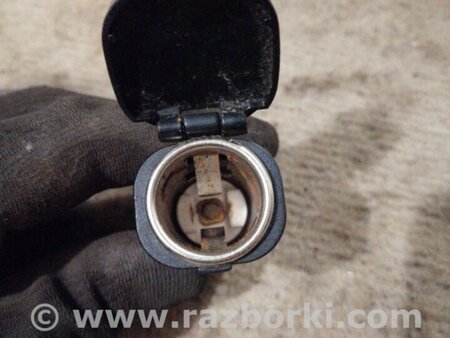 ФОТО Прикуриватель (розетка) для Subaru Forester SG Киев