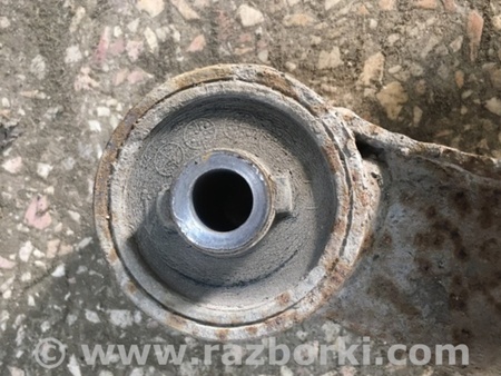 ФОТО Подушка редуктора для Subaru Outback Киев