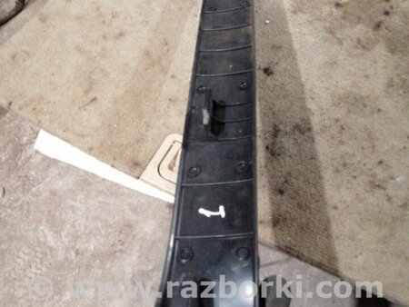 ФОТО Накладка на порог в салоне для Subaru Forester SG Киев