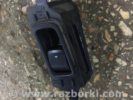 ФОТО Кнопка стеклоподъемника для Subaru Outback Киев