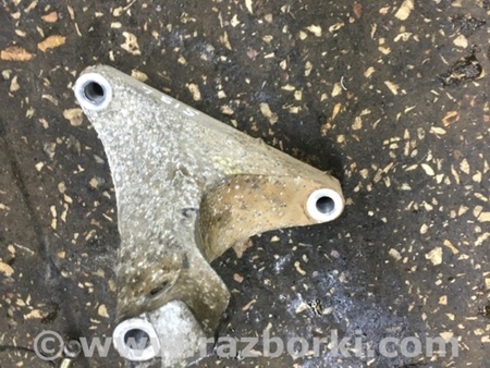 ФОТО Кронштейн для Subaru Outback Киев