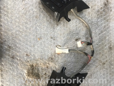 ФОТО Кнопки руля для Subaru Outback Киев