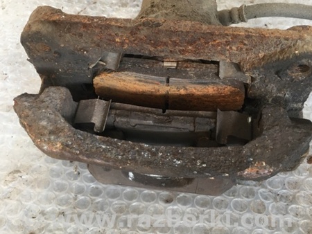 ФОТО Скоба суппорта для Subaru Forester SG Киев