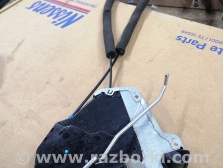 ФОТО Замок двери для Subaru Forester SG Киев