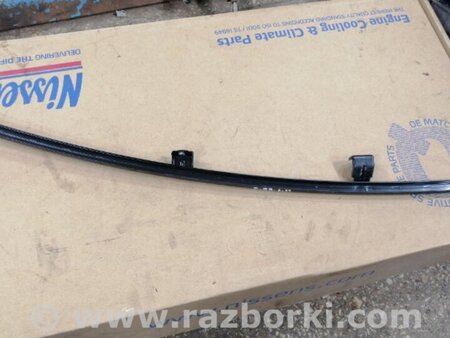 ФОТО Направляющая стекла для Subaru Forester SG Киев