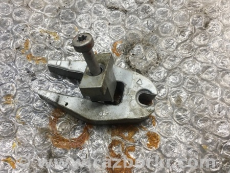 ФОТО Кронштейн для Subaru Forester SG Киев