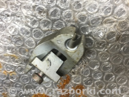 ФОТО Кронштейн для Subaru Forester SG Киев