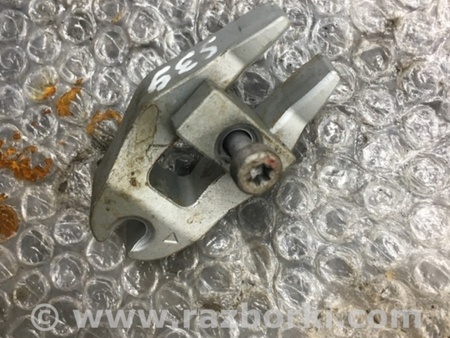 ФОТО Кронштейн для Subaru Forester SG Киев