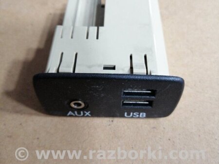 ФОТО Разъем USB для Subaru Forester SG Киев